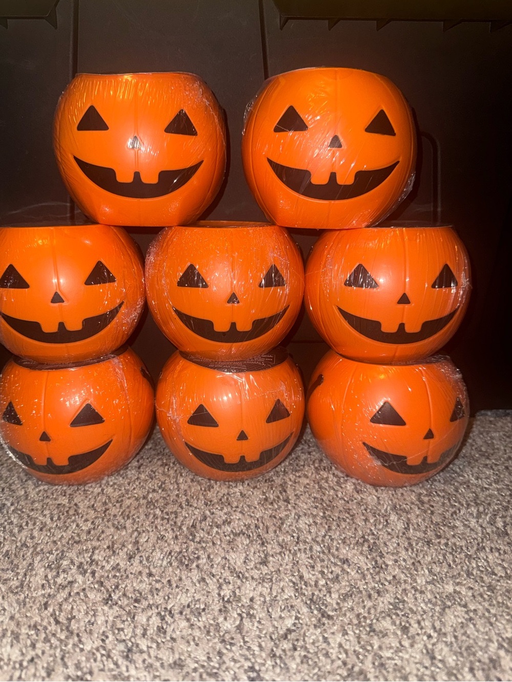 8 Squishy Filled Halloween Jack-O'-Lantern Trick-or-Treat Bucket with 18 squishy